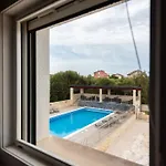In With Balcony, Air Condition, Wifi, Washing Machine *