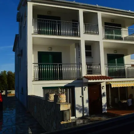 Daire In With Balcony, Air Condition, Wifi, Washing Machine *